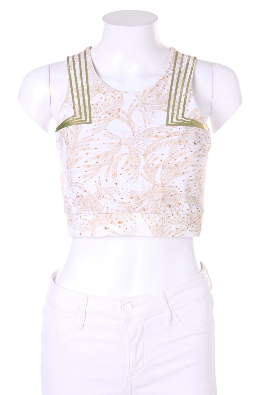 LUCAS HUGH 1 LUCAS HUGH