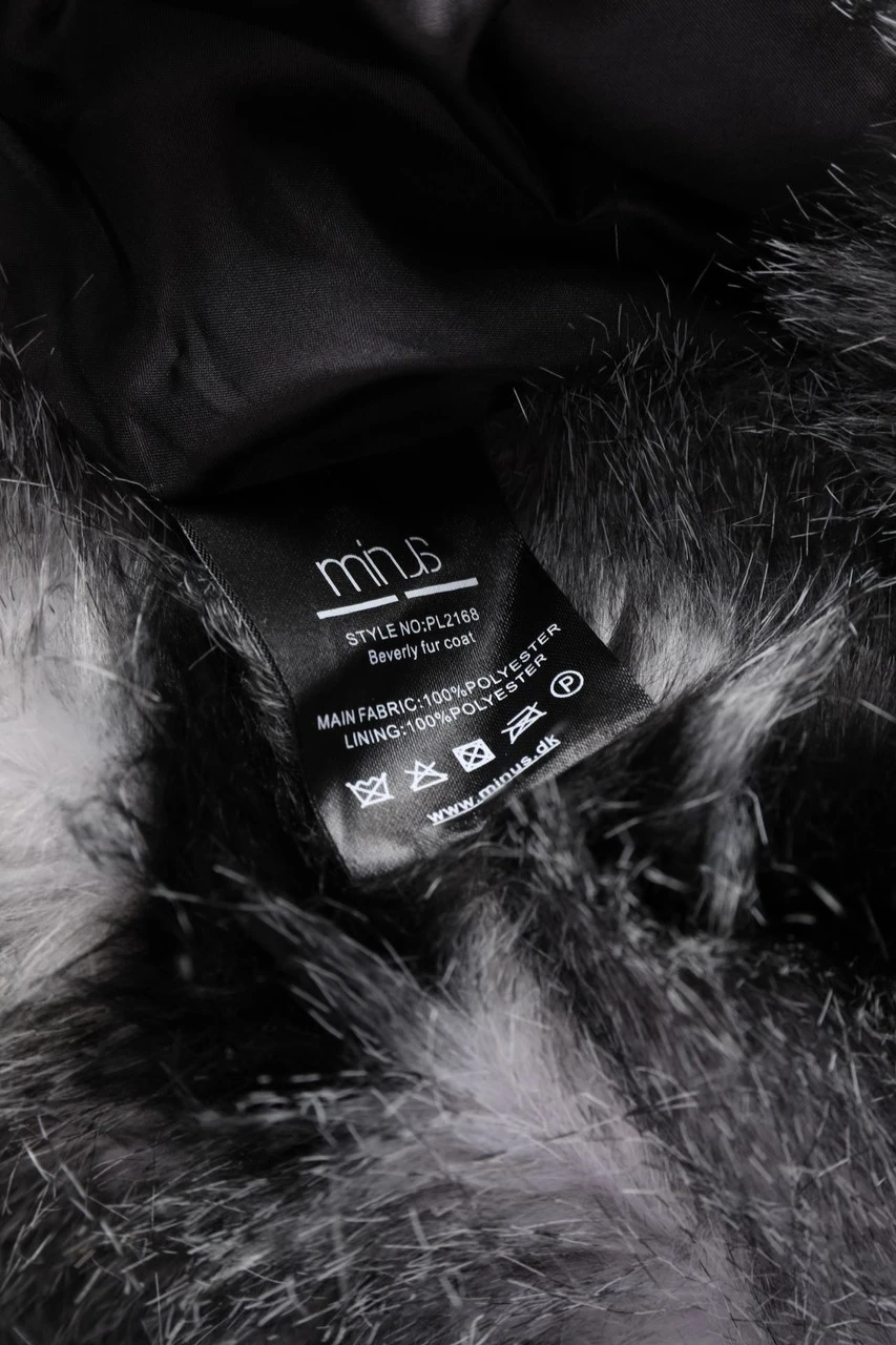 Minus 4 Minus – Bild 4