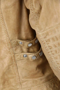 MILESTONE -Kleidung Verkäufe DC00929229 004