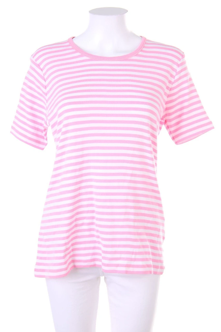 AUTHENTIC CLOTHING COMPANY 1 AUTHENTIC CLOTHING COMPANY